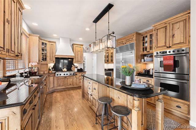 1443 Belford Court