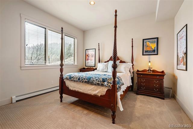 21609 Clarence Lane