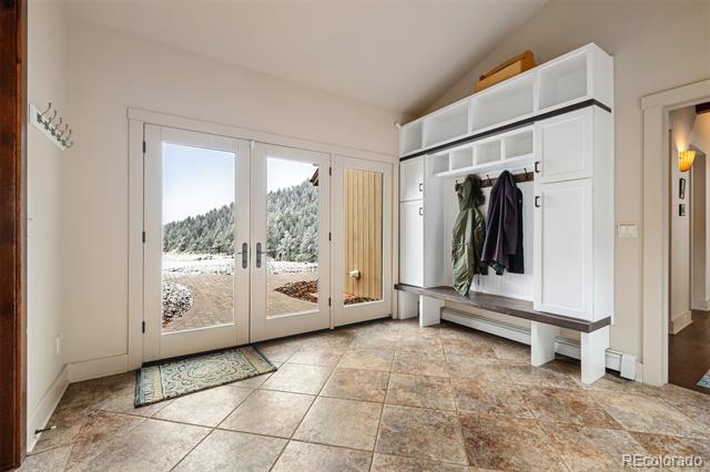 21609 Clarence Lane