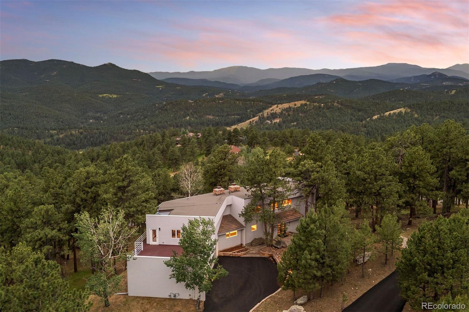 1992 Columbine Court
