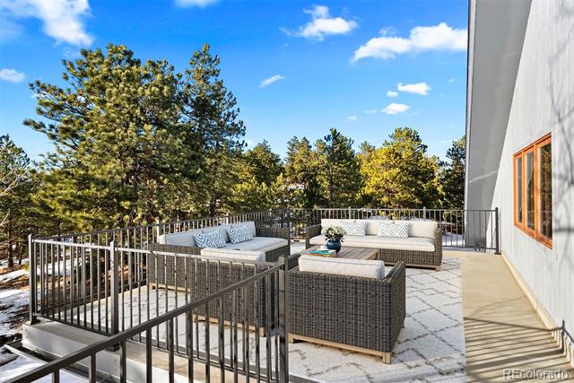 1056 County Road 65