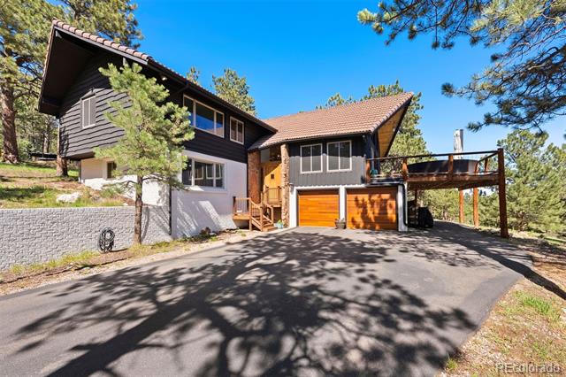2976 Hiwan Drive