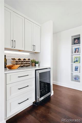 2976 Hiwan Drive
