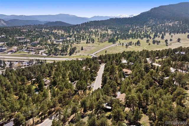 2976 Hiwan Drive