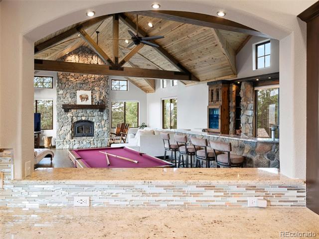 913 Saddle Ridge Drive