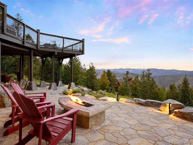 913 Saddle Ridge Drive