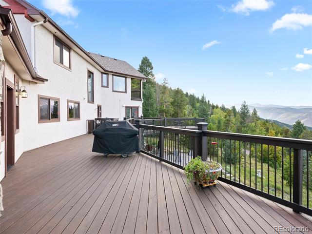 913 Saddle Ridge Drive