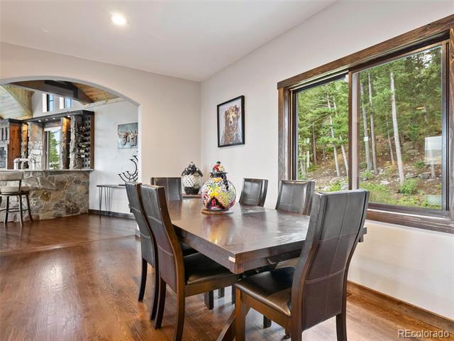 913 Saddle Ridge Drive