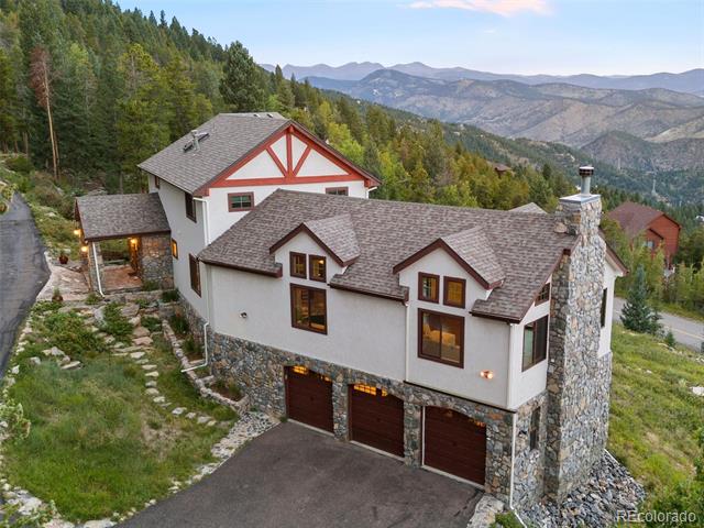 913 Saddle Ridge Drive