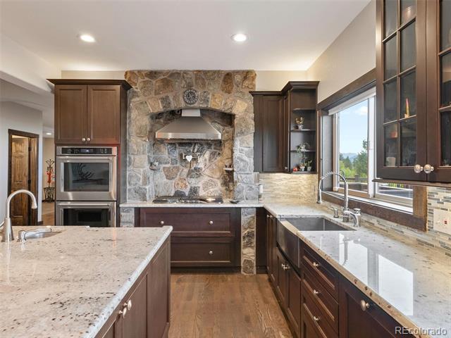 913 Saddle Ridge Drive