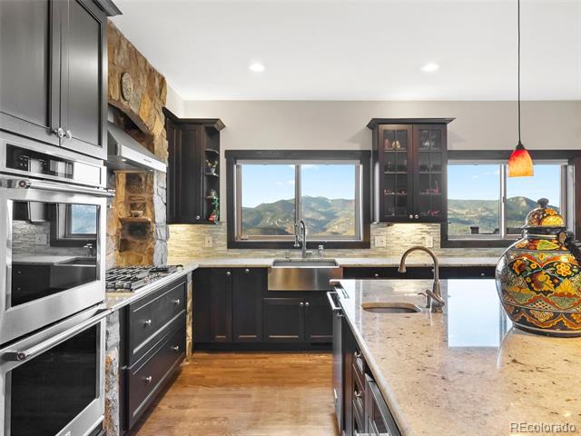 913 Saddle Ridge Drive