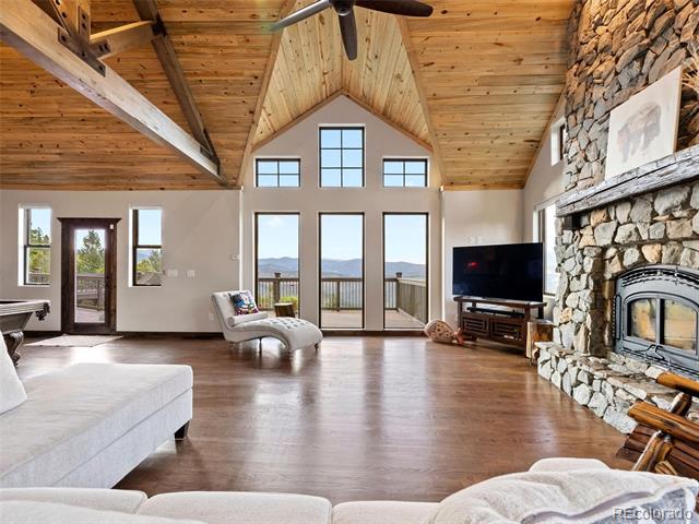 913 Saddle Ridge Drive