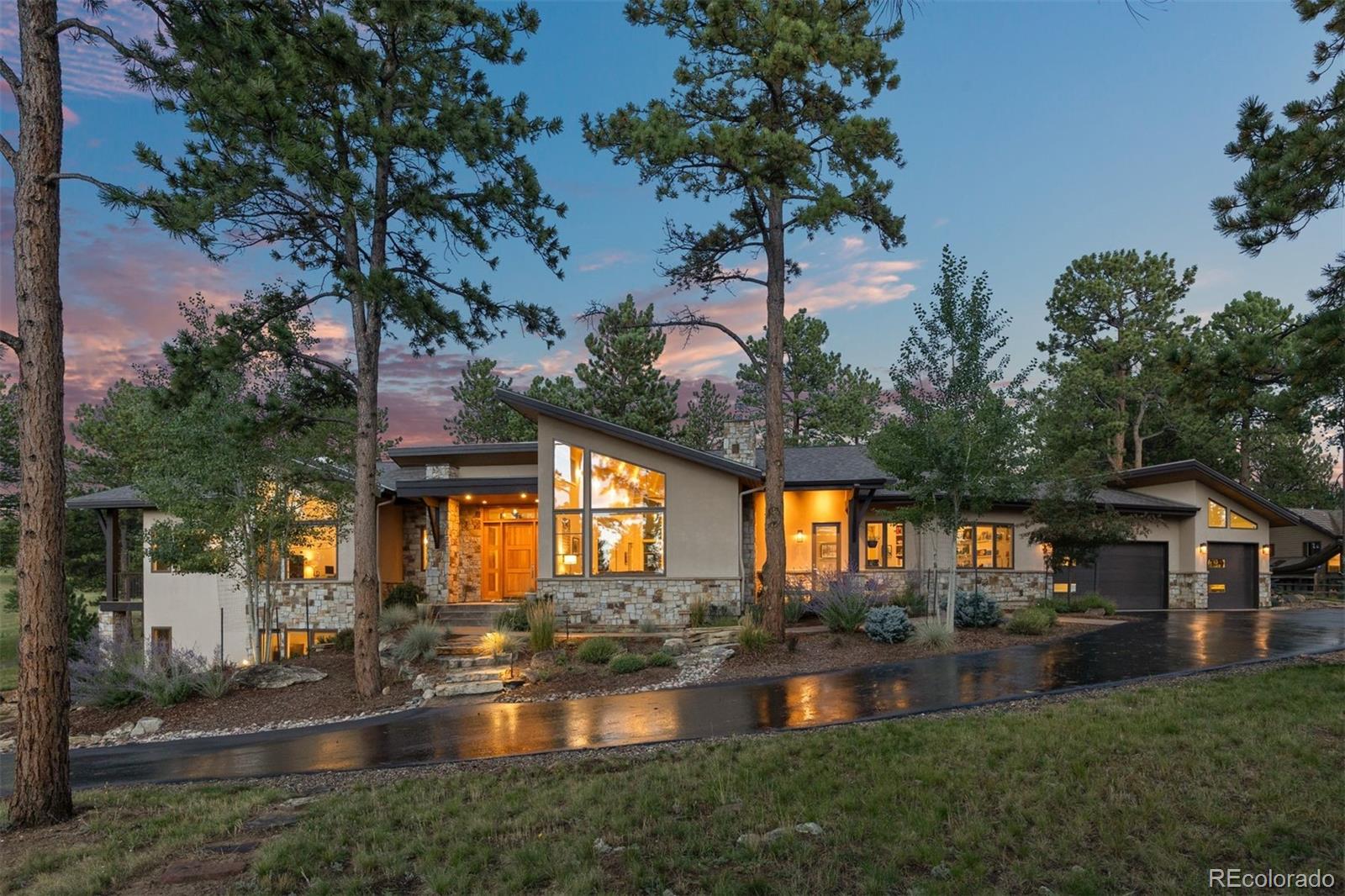 29574 Canterbury Circle