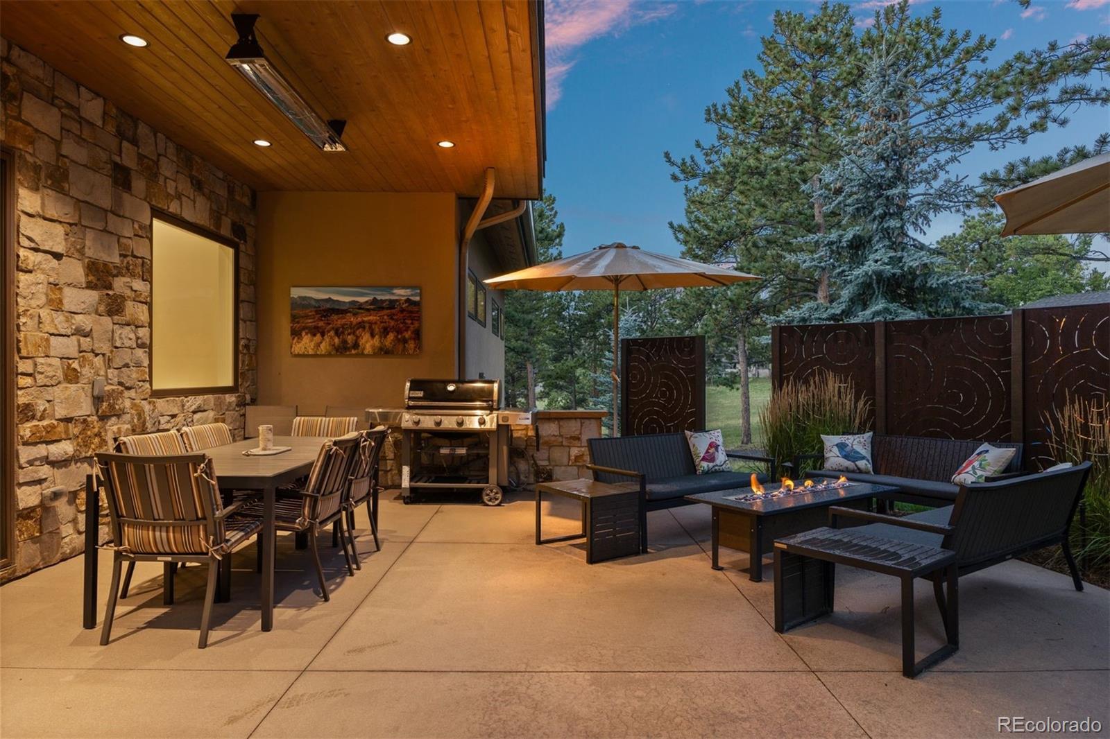 29574 Canterbury Circle