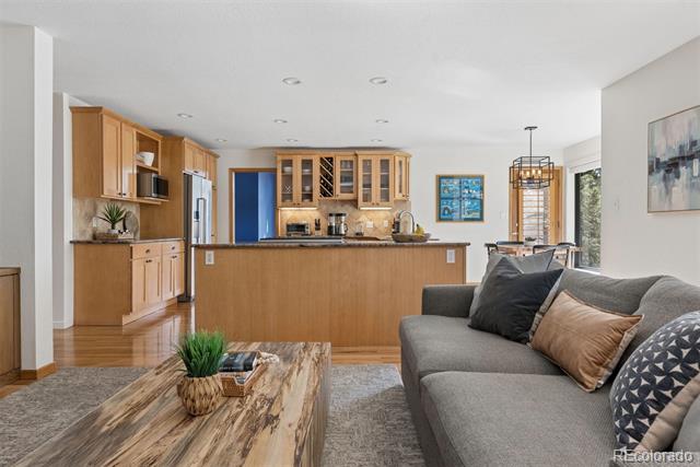 31628 Gallery Lane