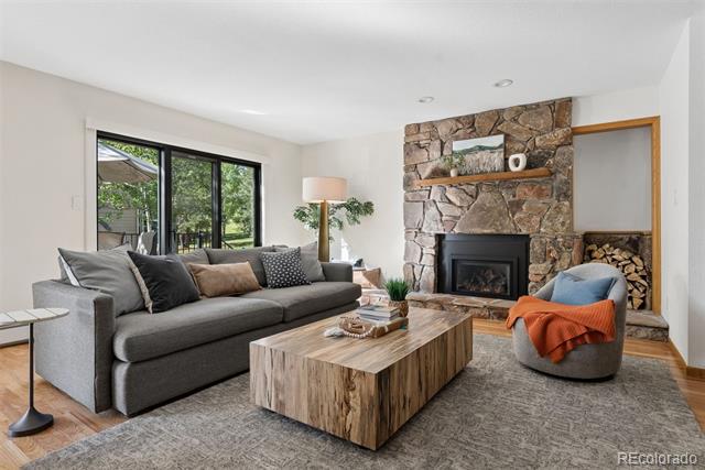 31628 Gallery Lane