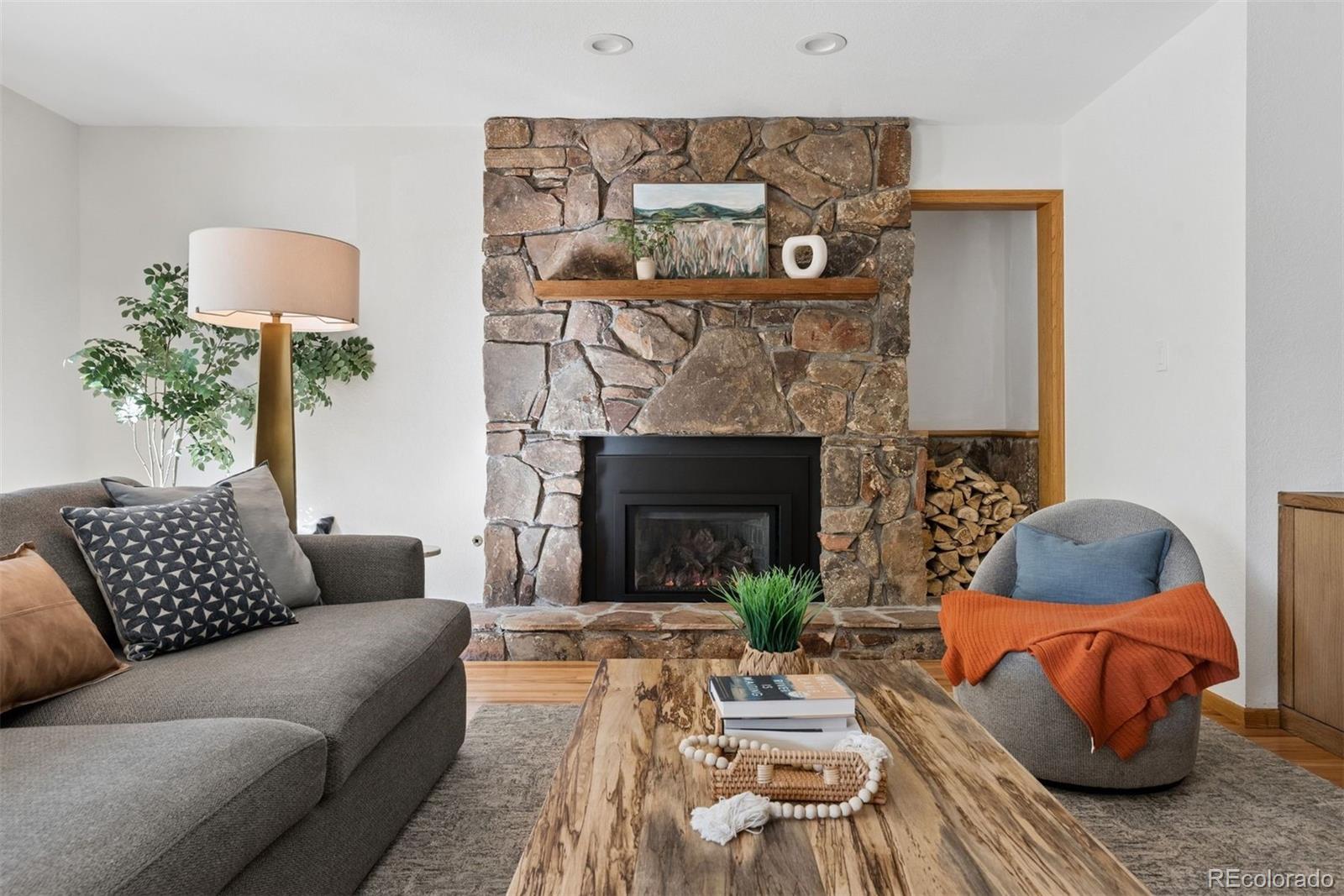 31628 Gallery Lane