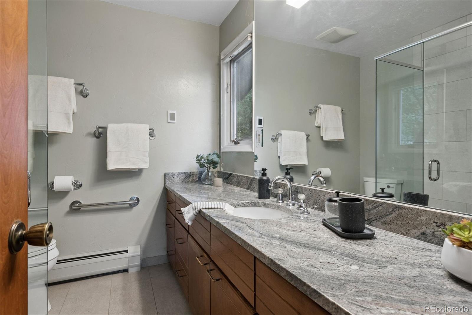 2449 Inverness Place