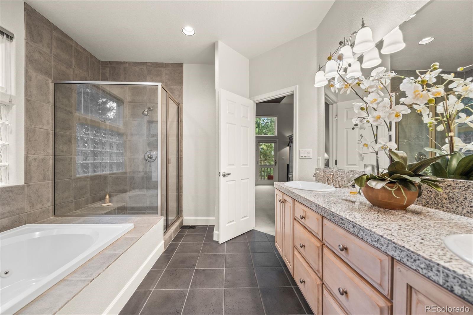 2977 Sun Creek Ridge