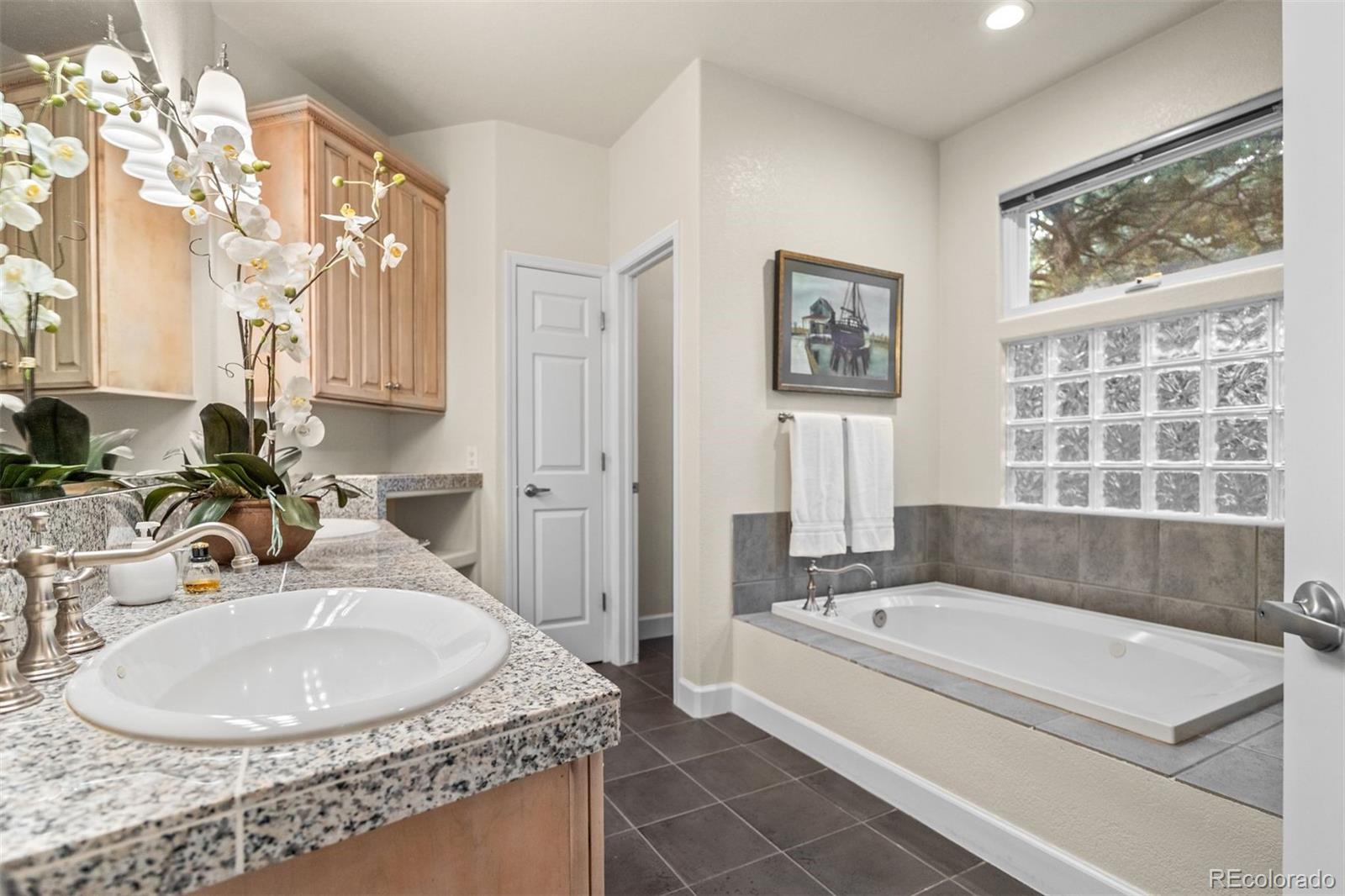 2977 Sun Creek Ridge