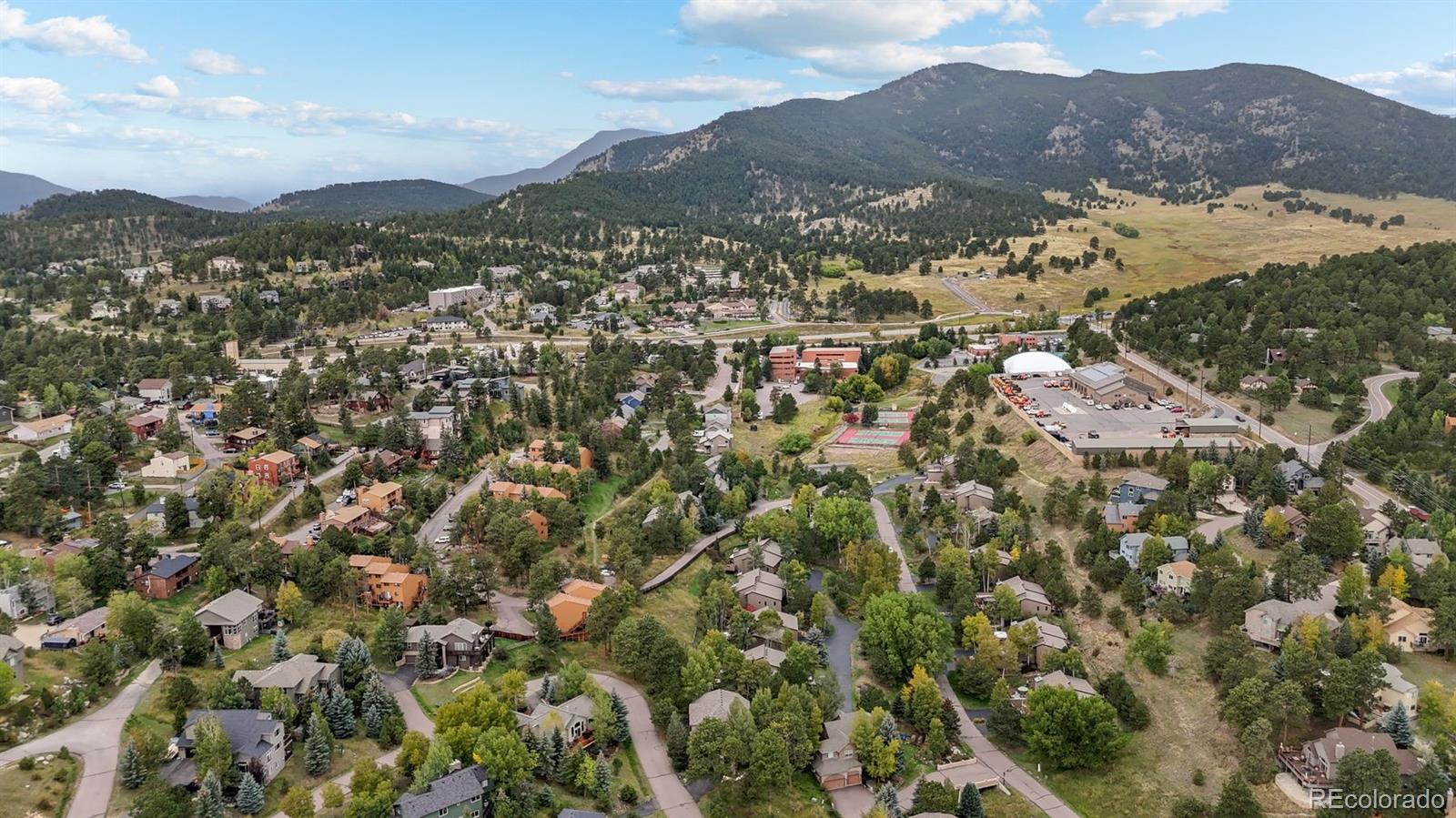 2977 Sun Creek Ridge