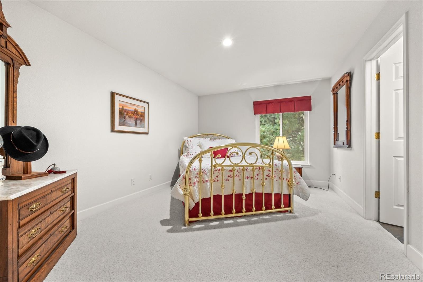 2977 Sun Creek Ridge