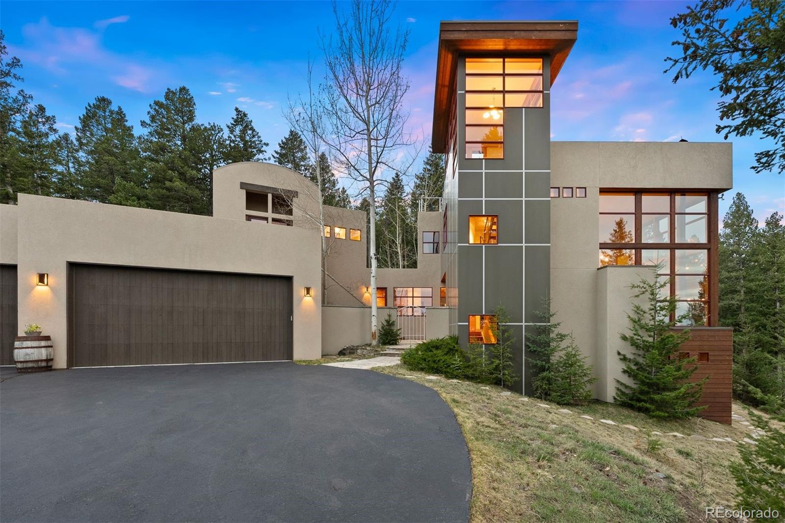 33080 Woodland Drive