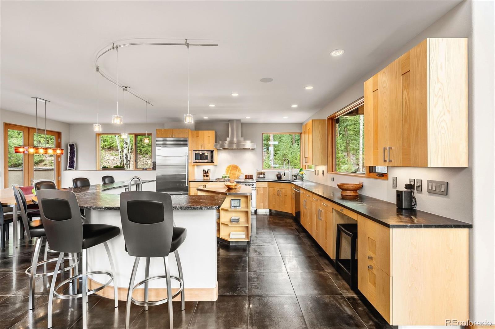 33080 Woodland Drive