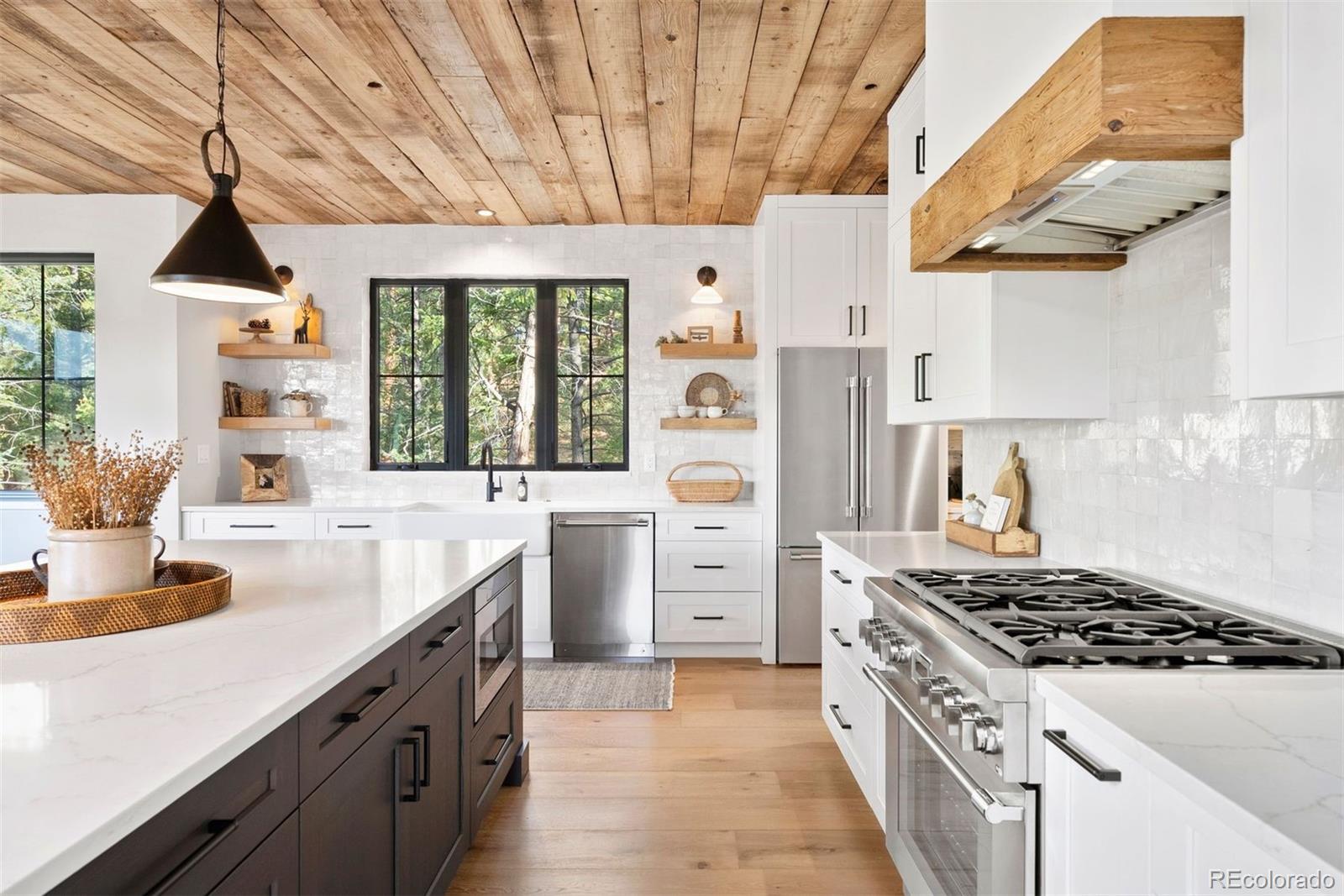 5157 Mountain Vista Lane