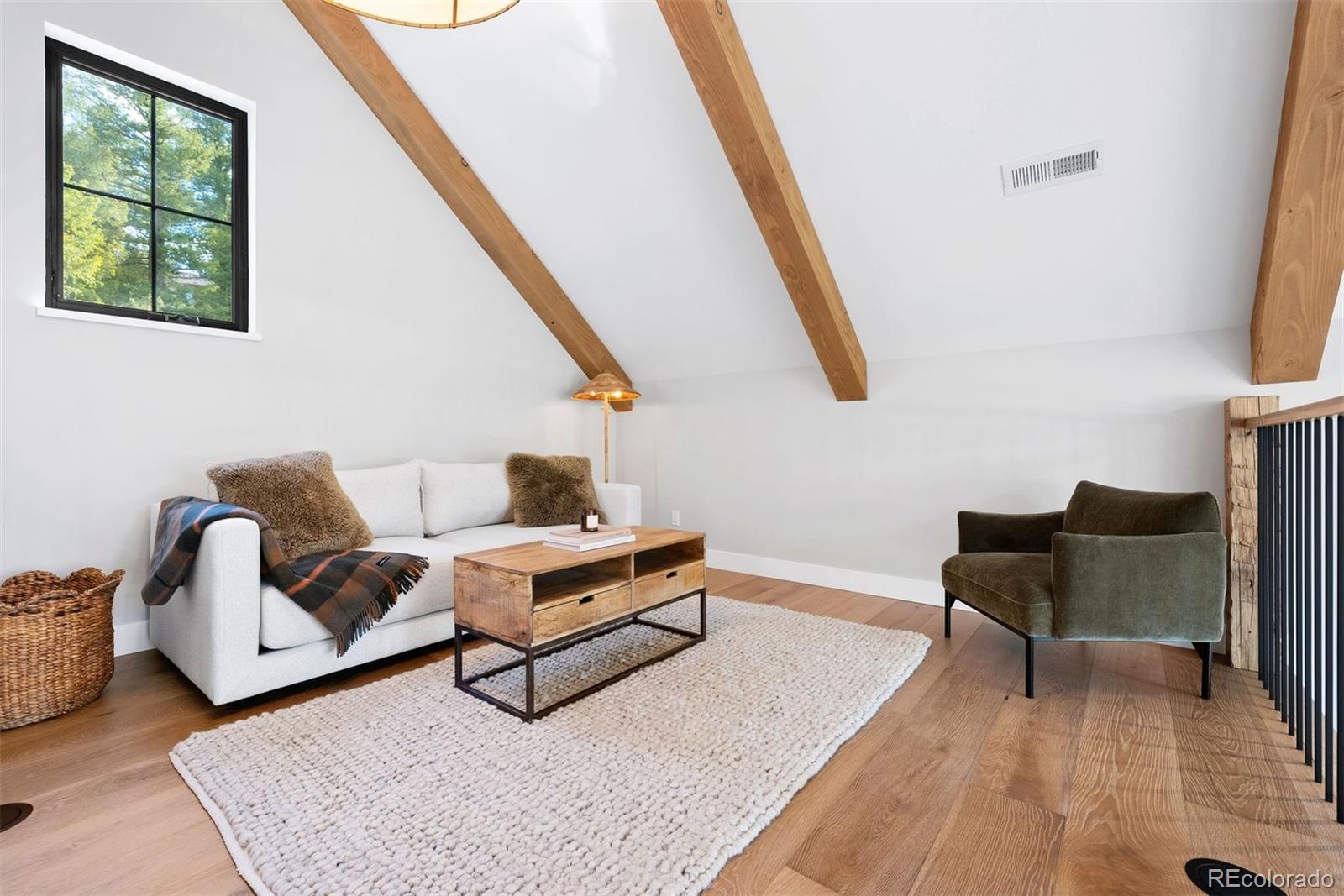 5157 Mountain Vista Lane