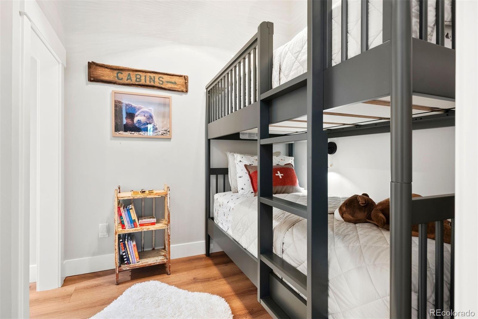 5157 Mountain Vista Lane