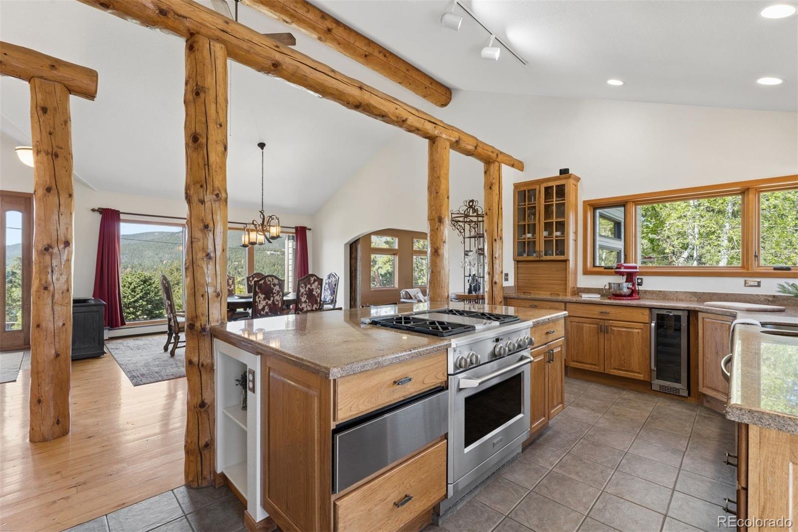 1106 County Road 65