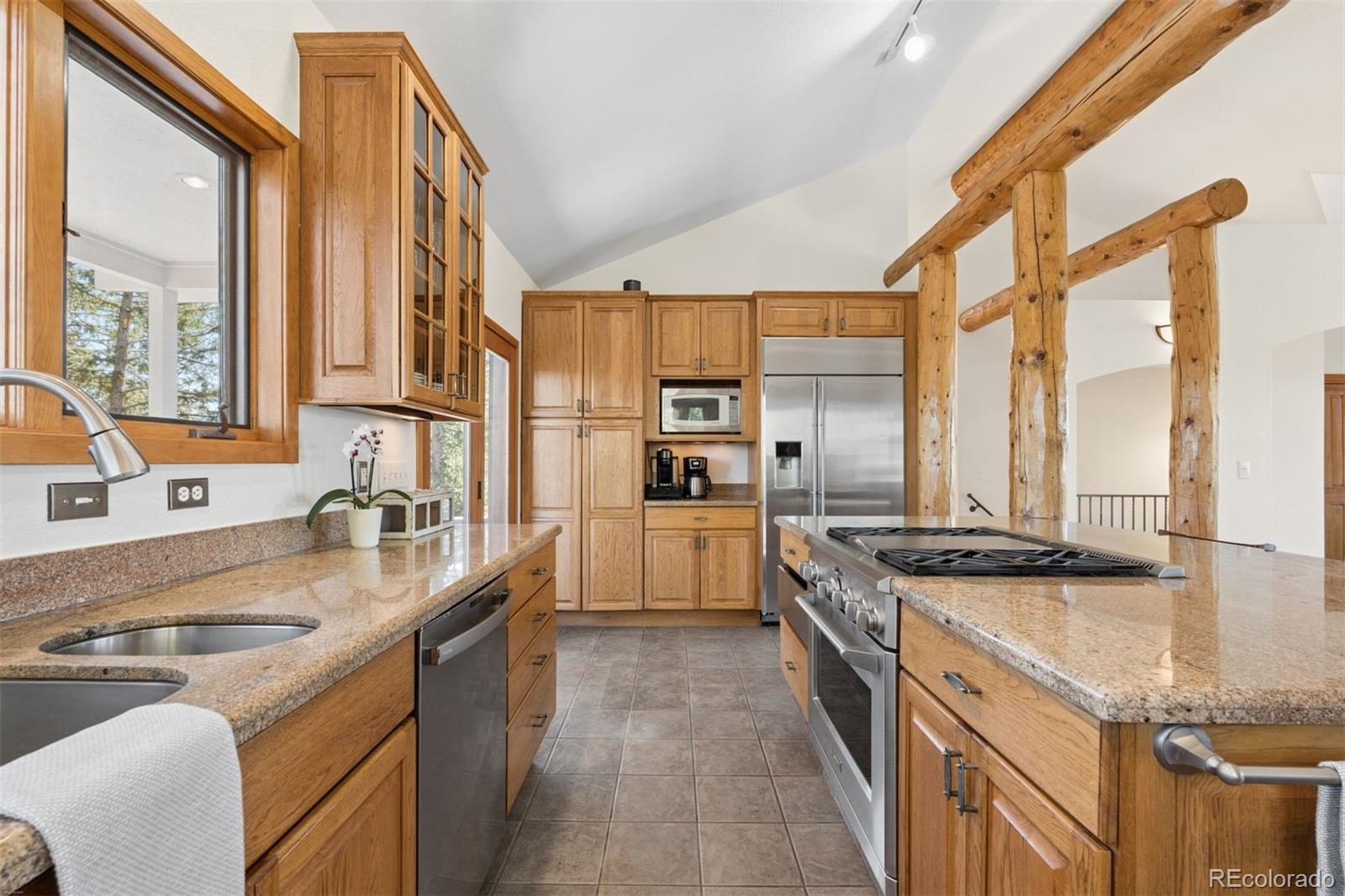 1106 County Road 65