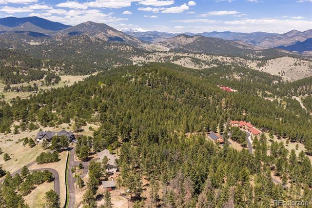 1106 County Road 65