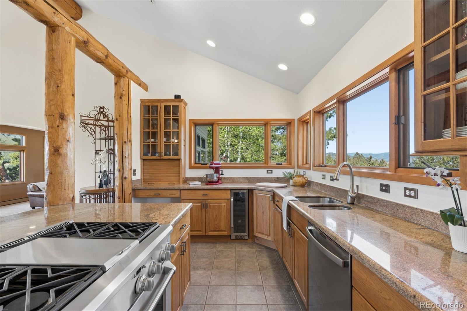 1106 County Road 65