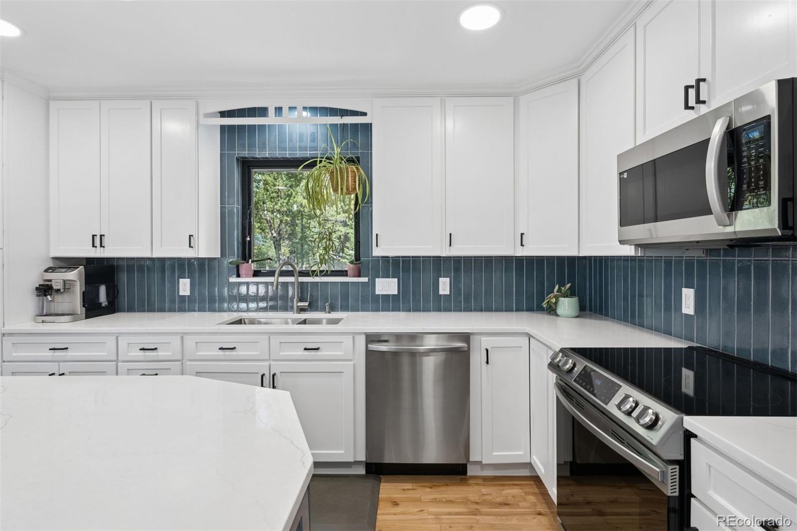 11102 Conifer Mountain Road