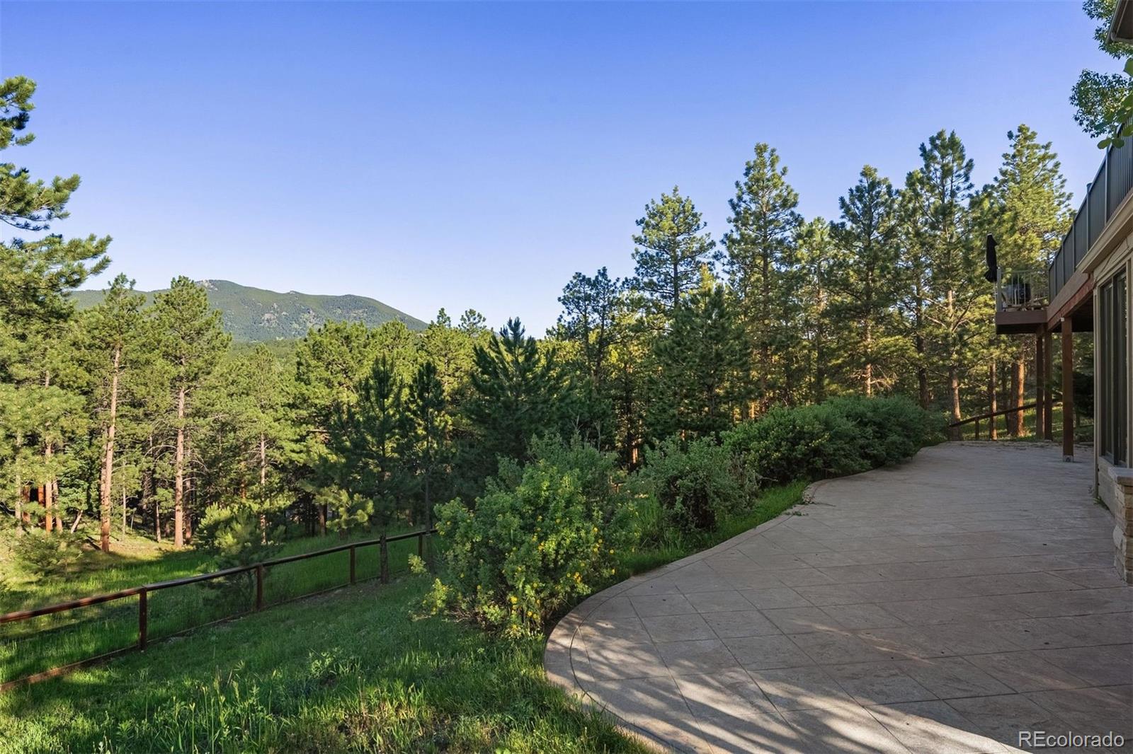 2873 Cortina Lane
