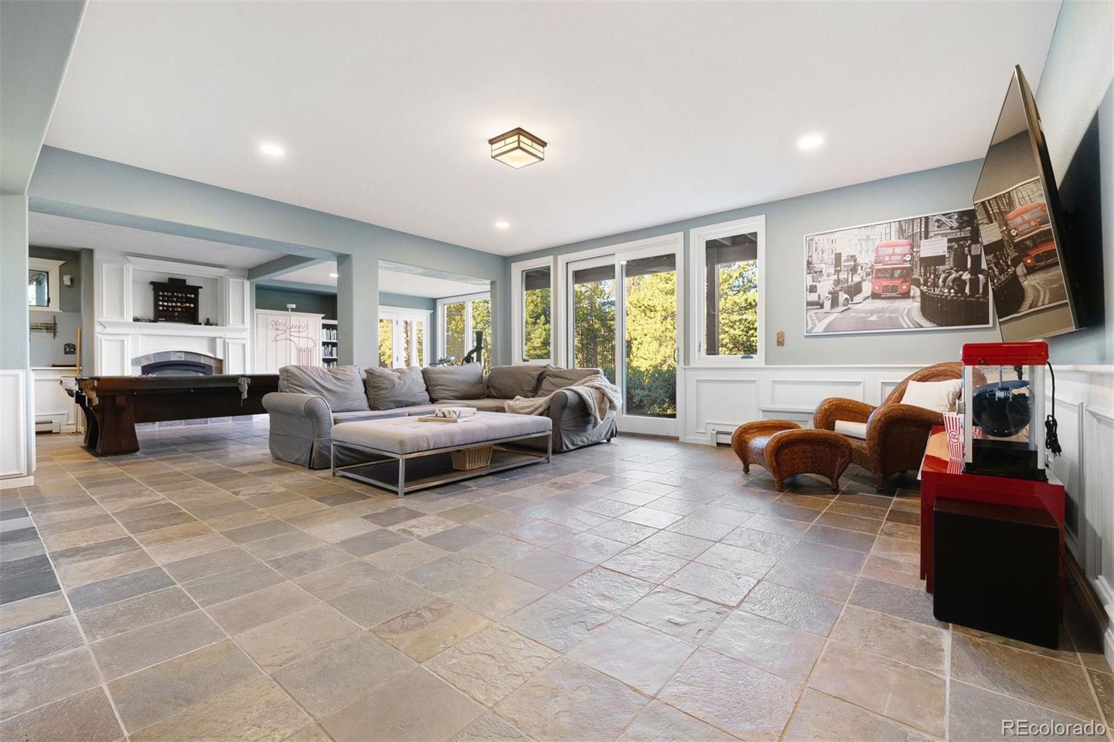 2873 Cortina Lane