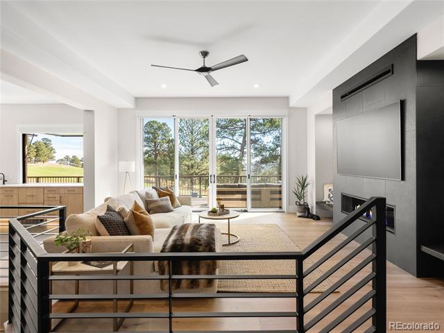 2768 Country Club Lane