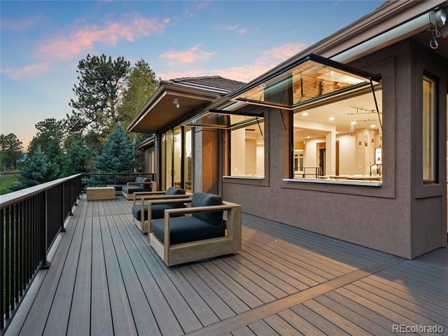 2768 Country Club Lane
