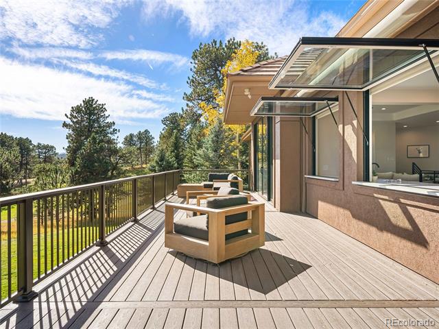 2768 Country Club Lane