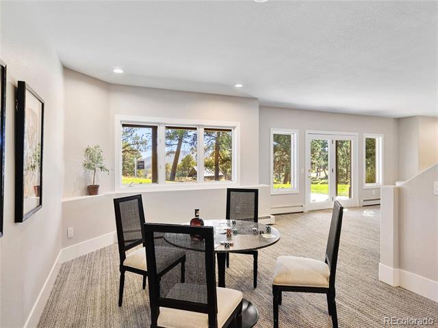 2768 Country Club Lane