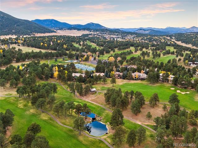 2768 Country Club Lane