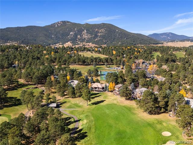 2768 Country Club Lane