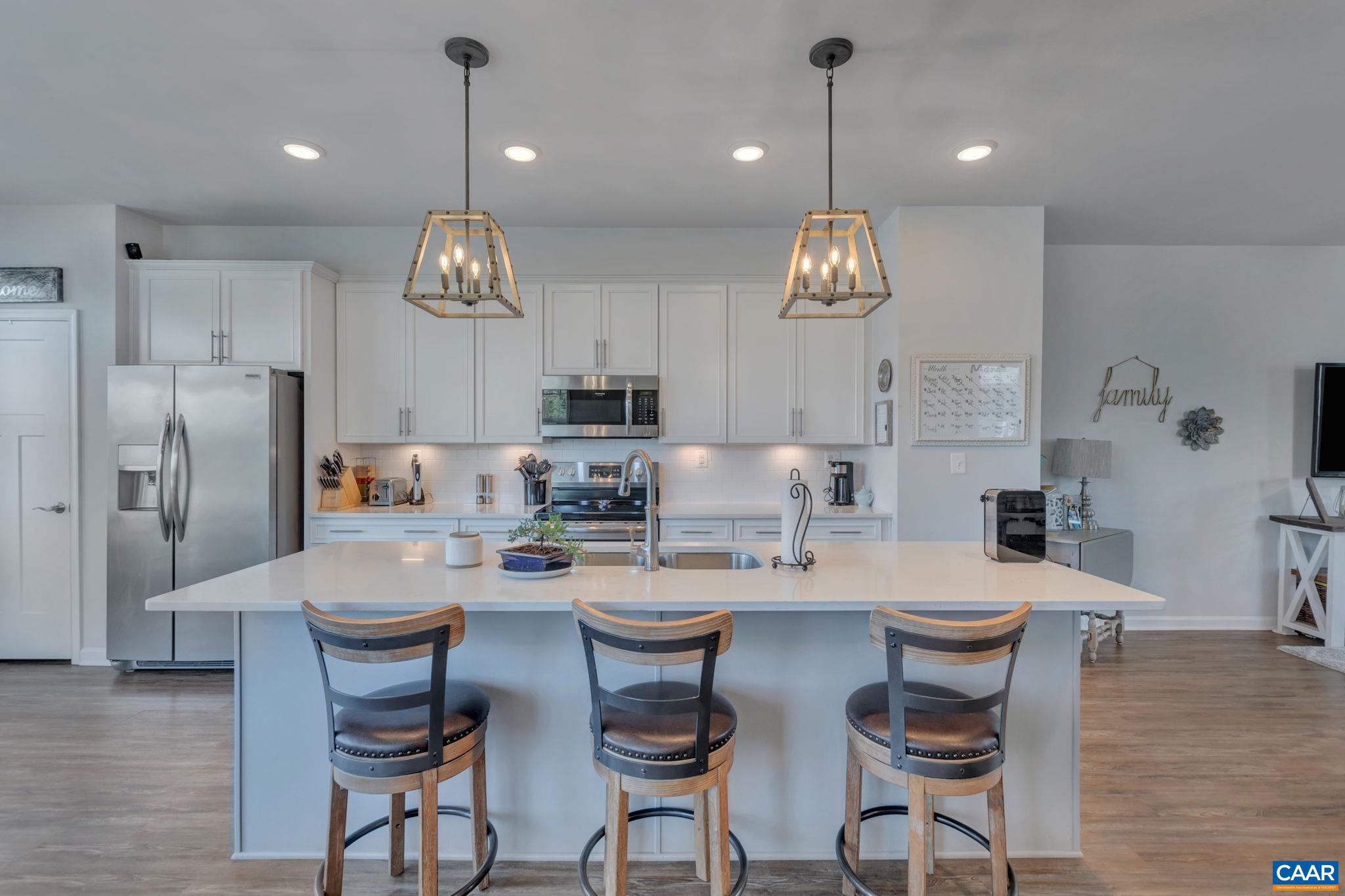 3554 GRAND FORKS BLVD