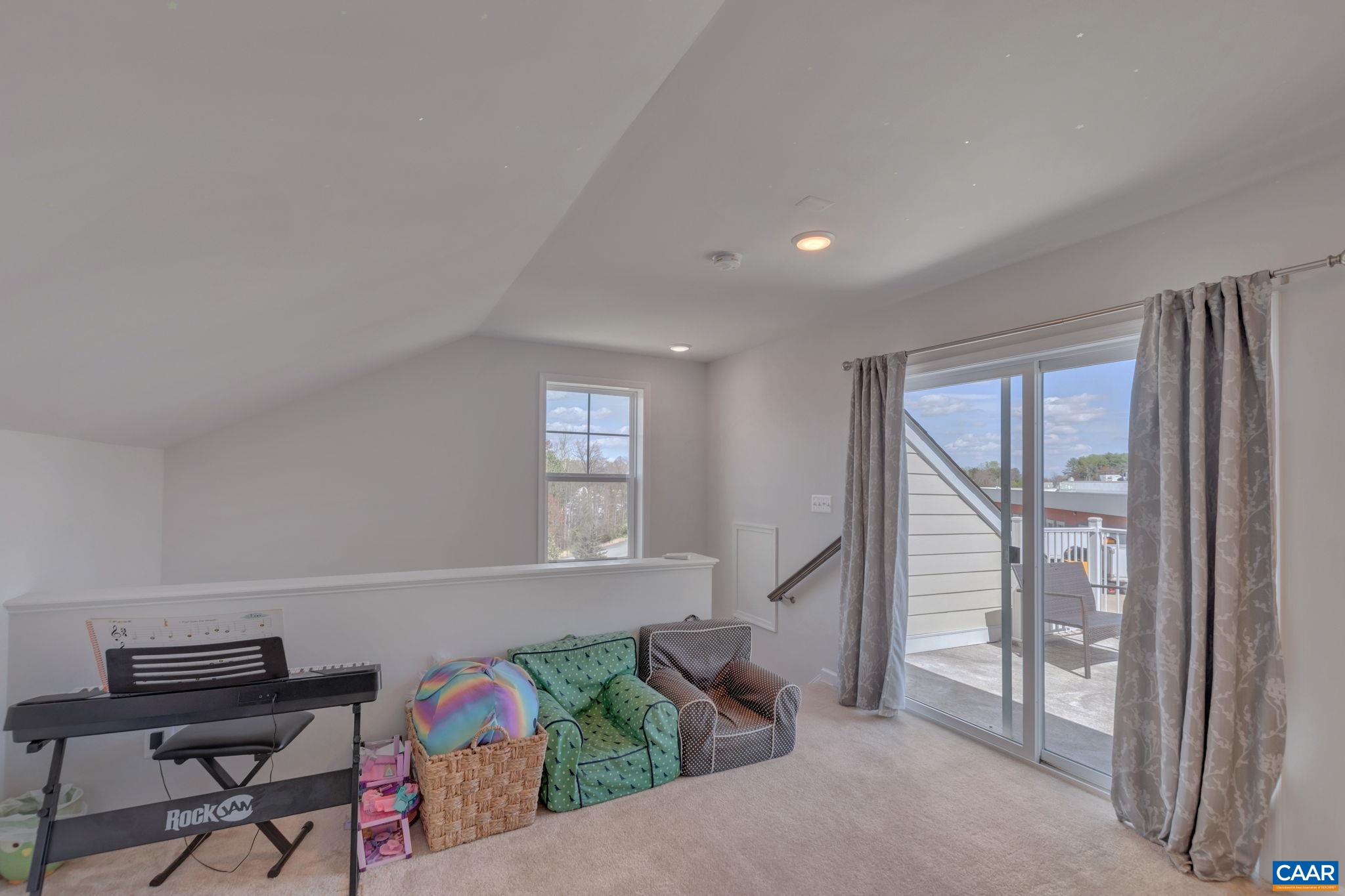 3554 GRAND FORKS BLVD