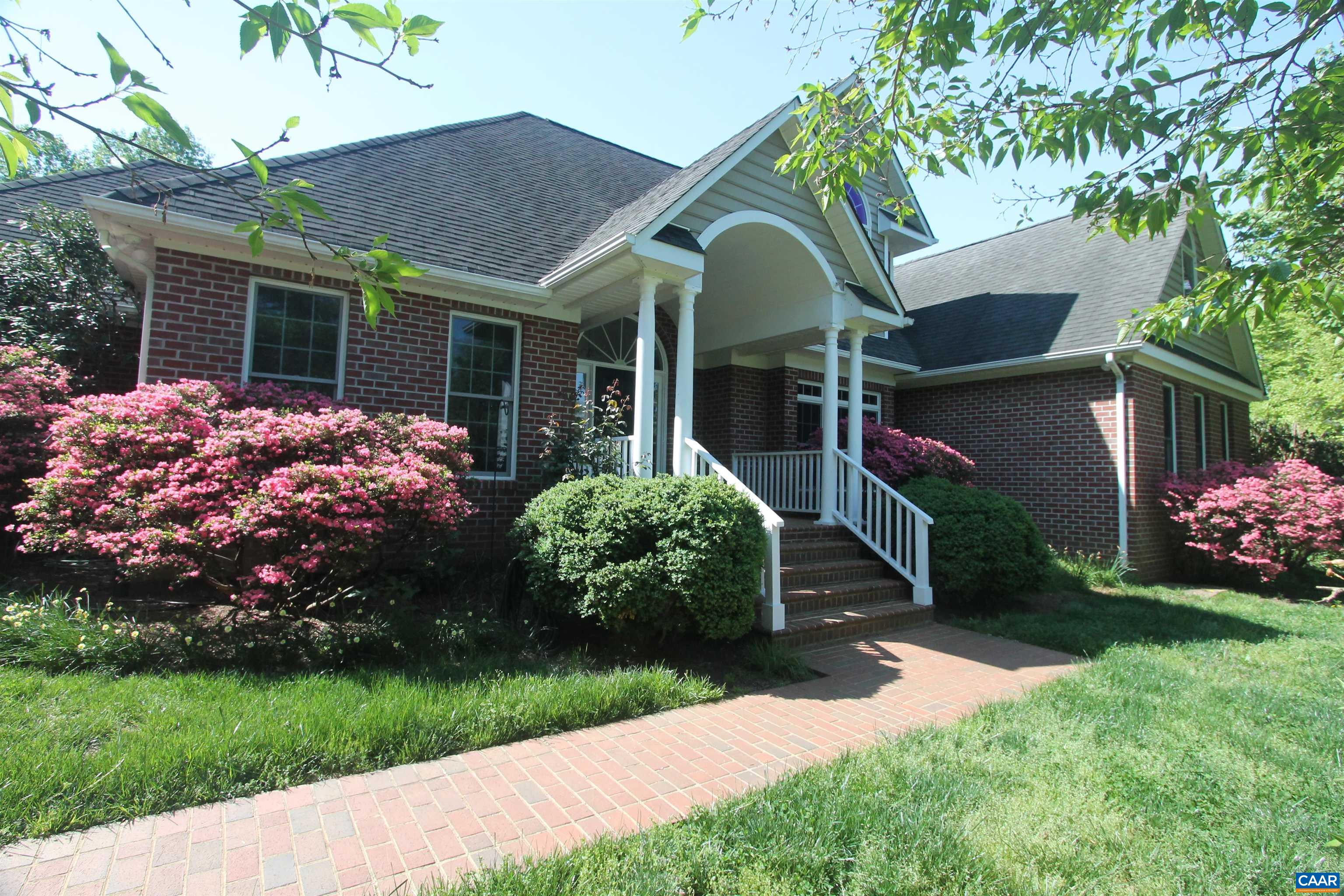 525 REAS FORD RD