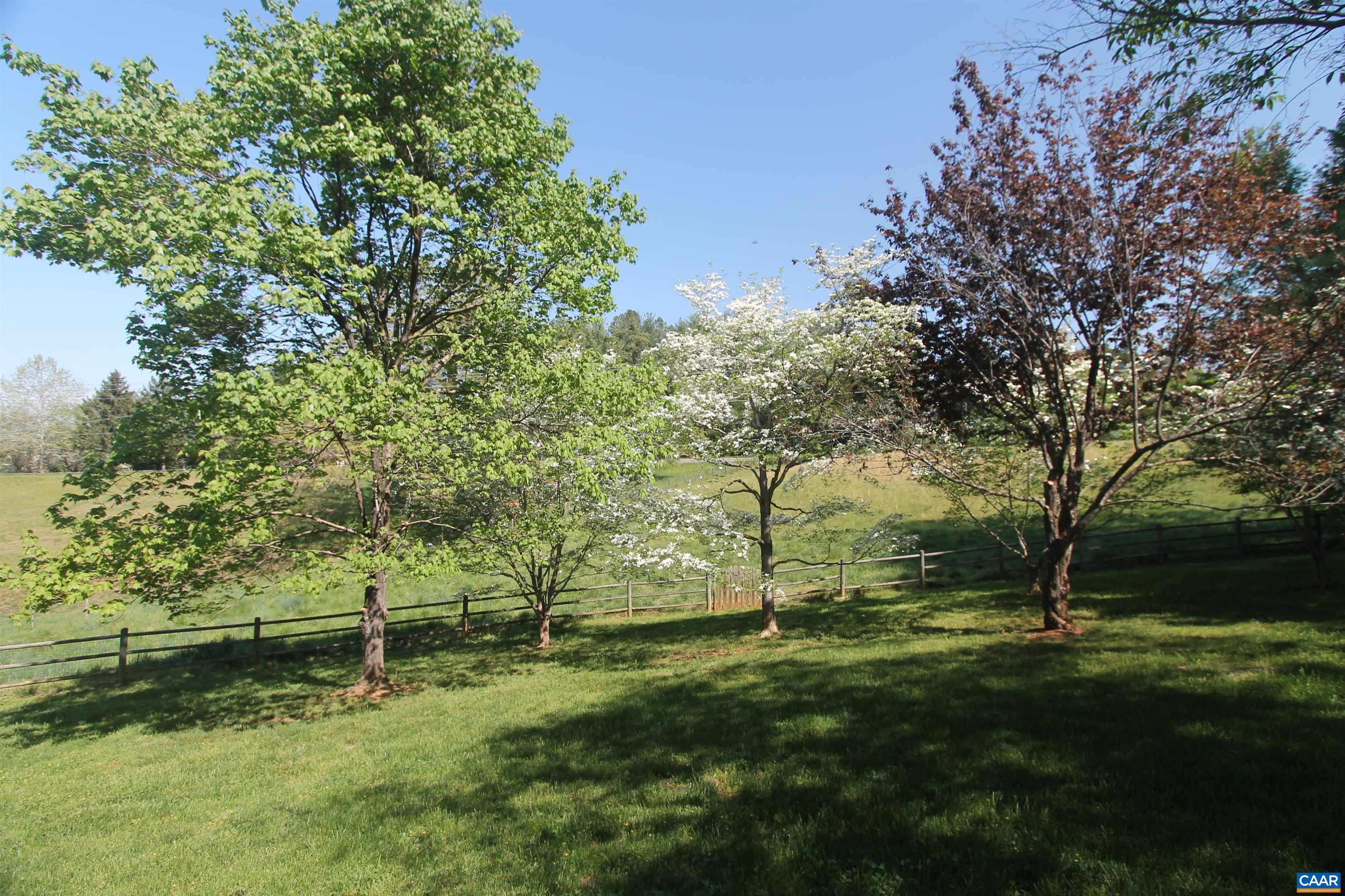 525 REAS FORD RD