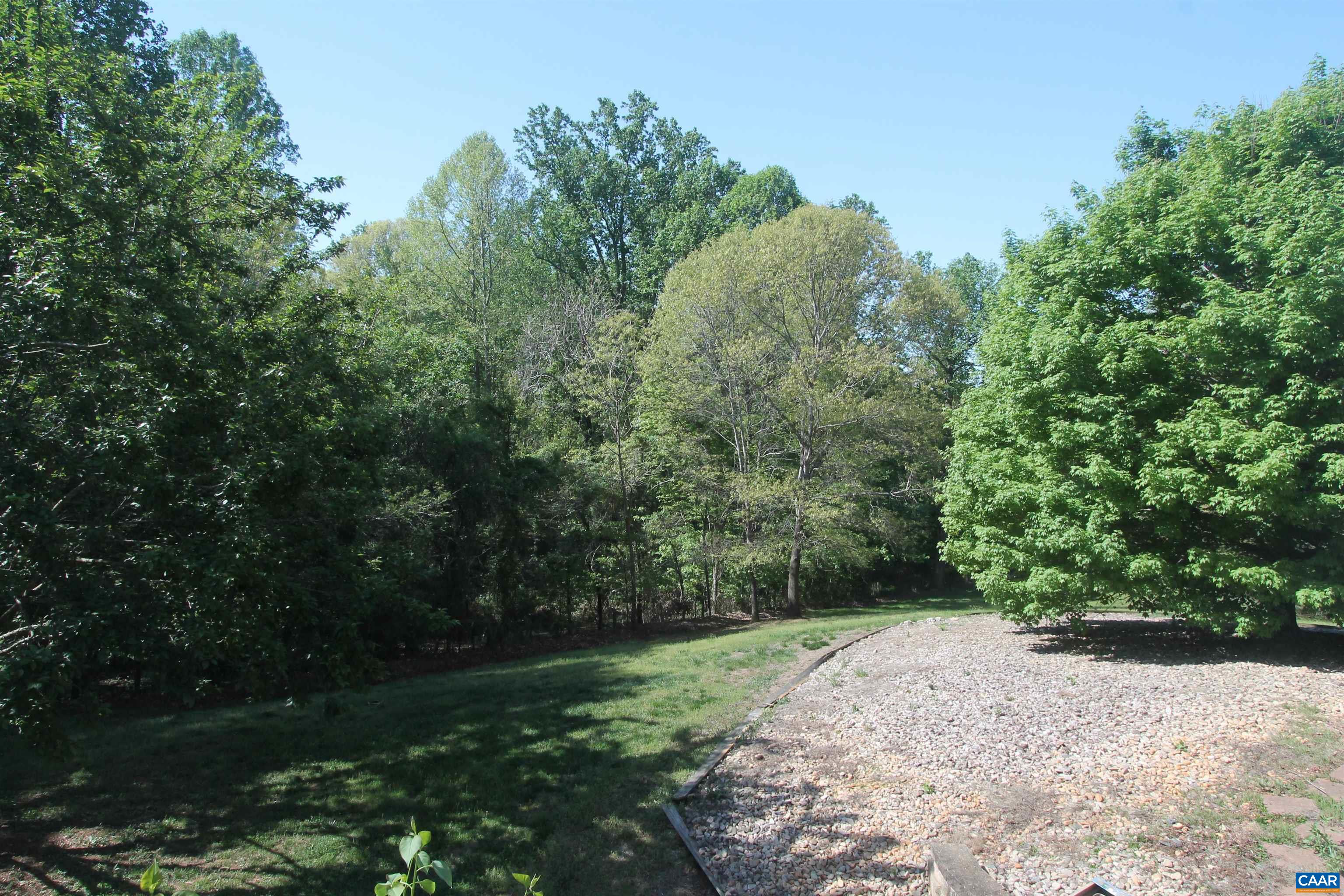 525 REAS FORD RD