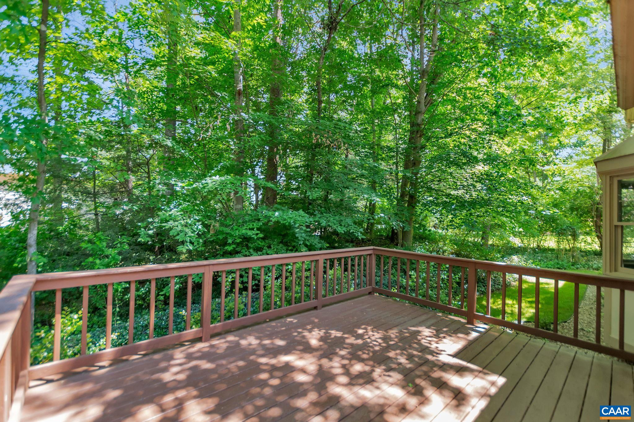 3035 COVE LN